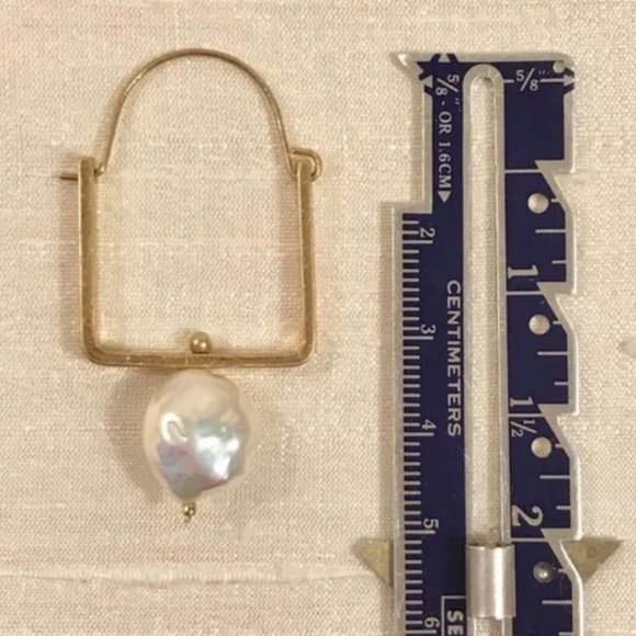 NEW! Natural Pearl Drop Earrings - Picture 4 of 5